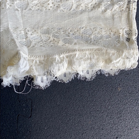 Lace shorts - Picture 2 of 5